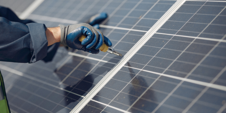 Cómo es el proceso de instalación de placas solares paso a paso
